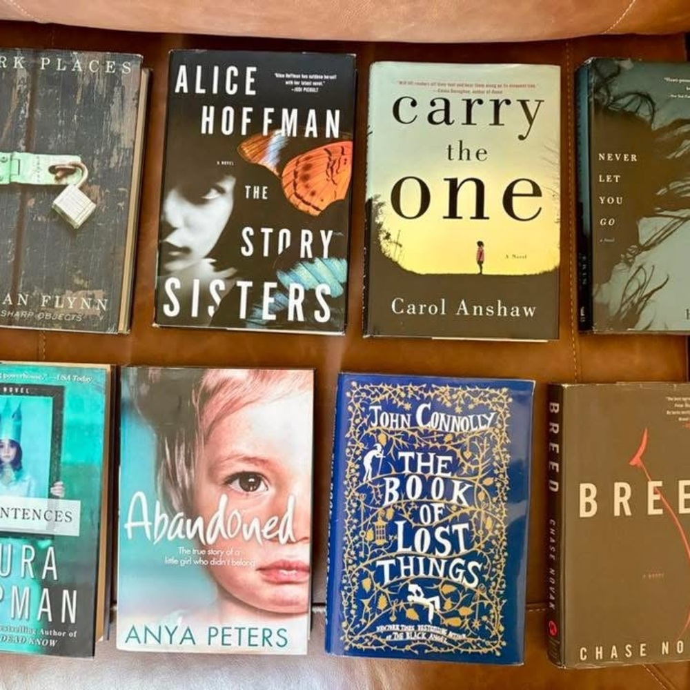 Assorted Book Collection - Picture 2 of 12
